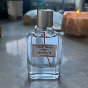 EUC. Gentlemen Only Givenchy Casual Chic 1.7 fl oz